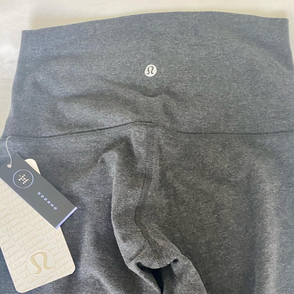 NWT lululemon wunder under
